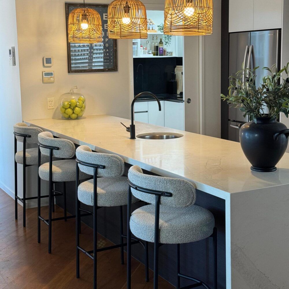 Anton Metal Bar Stool White